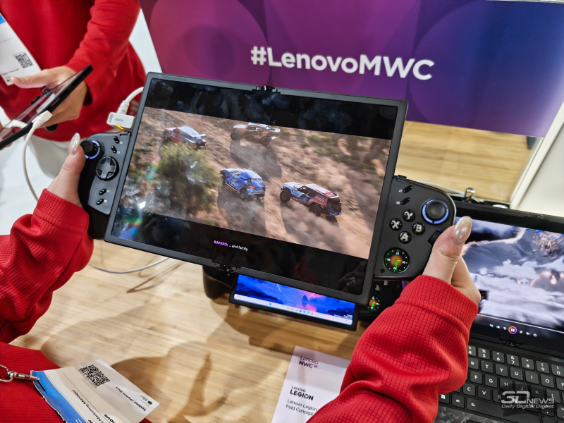 Lenovo a présenté une tablette équipée d’une barre de contrôleur de jeu et d’un écran pliable qui se transforme en ordinateur portable.