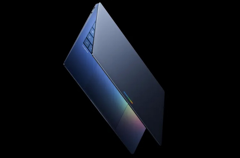 Google a lancé la gamme d’ordinateurs portables Googlebook : un Chromebook modernisé intégrant des fonctions IA et combinant Android et ChromeOS.