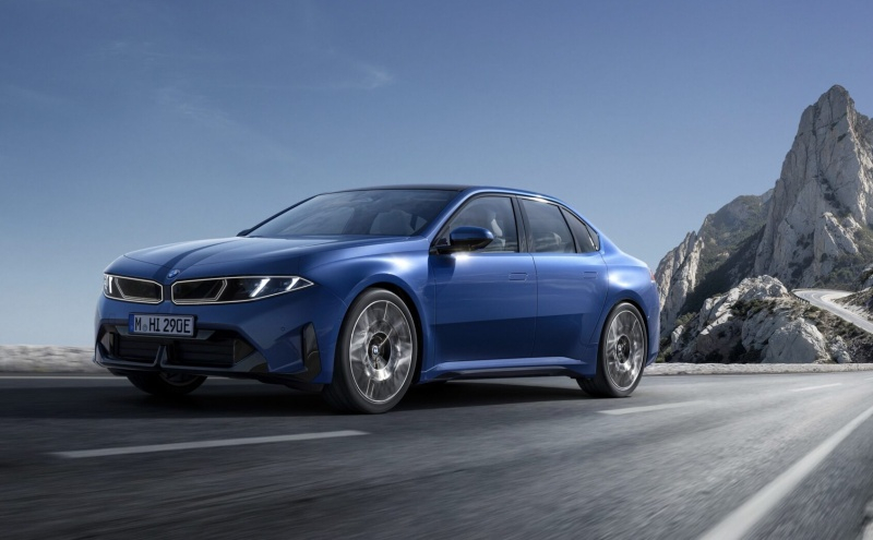 BMW a présenté la i3, première berline entièrement électrique de la série 3.