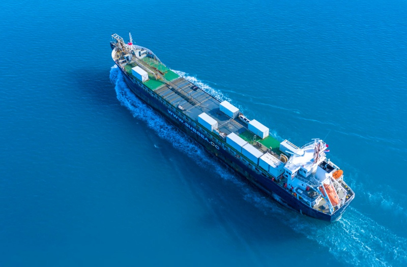 Les 37 premières années d’exploitation indiquent que le premier câble à fibre optique transatlantique sera retiré du service.