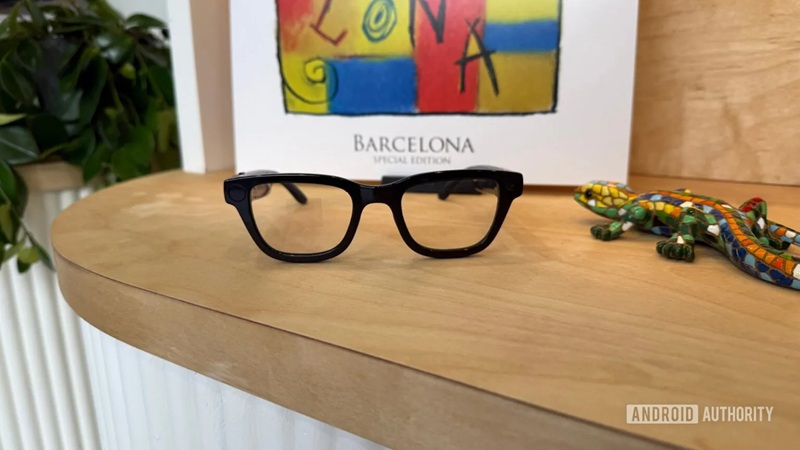 Le top‑manager de Google a expliqué pourquoi le projet Google Glass a échoué en 2013.