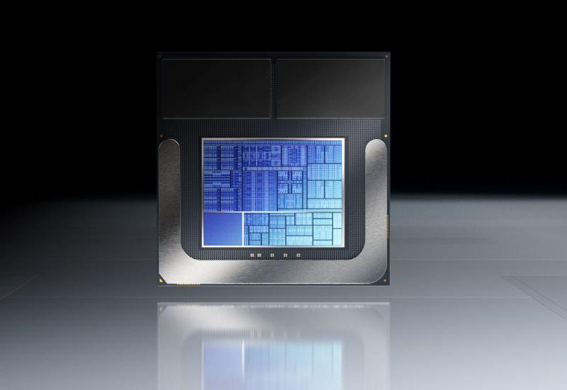 Intel devra augmenter la production de puces 10 nm cette année en raison d’une pénurie de semi-conducteurs.