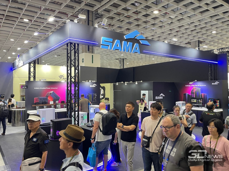 SAMA à Computex 2026 : boîtiers non conventionnels, systèmes de refroidissement avec double écran et nouveautés de blocs d’alimentation