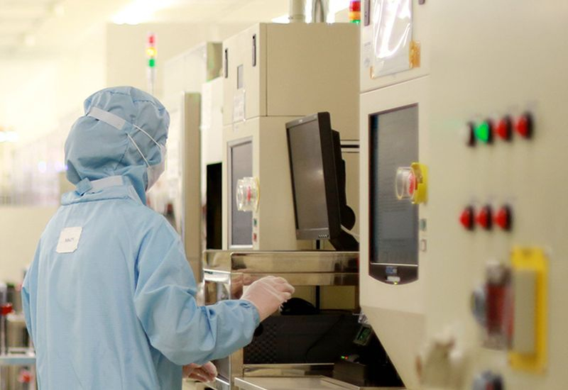 Les fabricants de puces chinois peuvent tirer profit du boom de l'IA sans disposer des procédés technologiques les plus avancés, déclare le dirigeant de SMIC.
