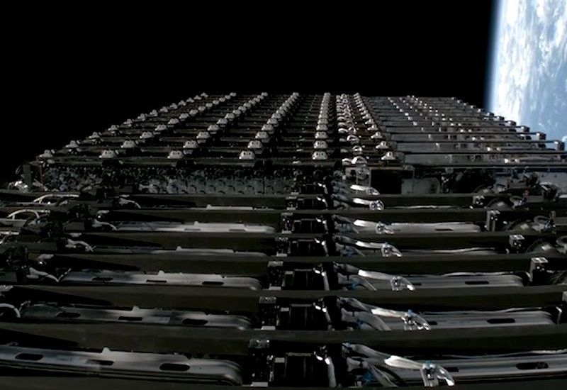 xAI subit une vague de licenciements : deux cofondateurs sont partis après les accusations de Musk concernant le retard de Grok par rapport aux concurrents.