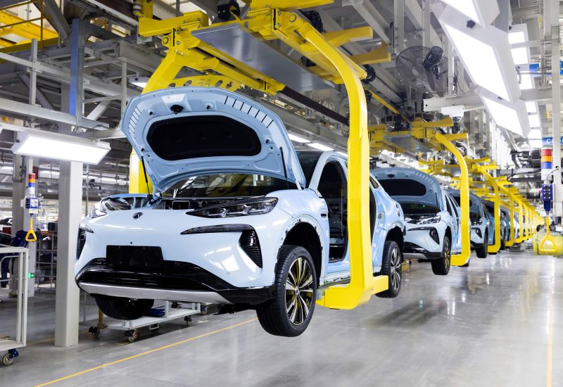 BYD de Chine a surpassé Tesla en devenant le principal fournisseur de voitures électriques dans 22 pays et régions du monde.