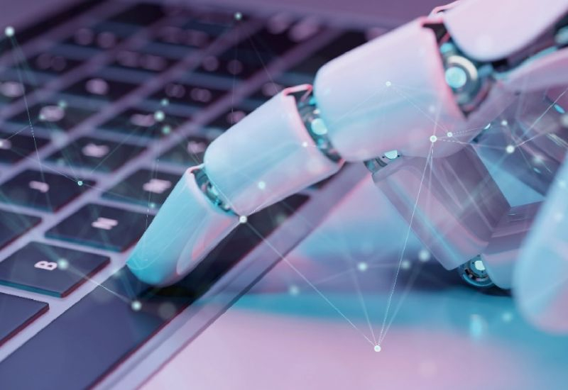 La Chine compte sur l'intelligence artificielle pour l'emploi de 12,7 millions d'anciens étudiants des établissements supérieurs.