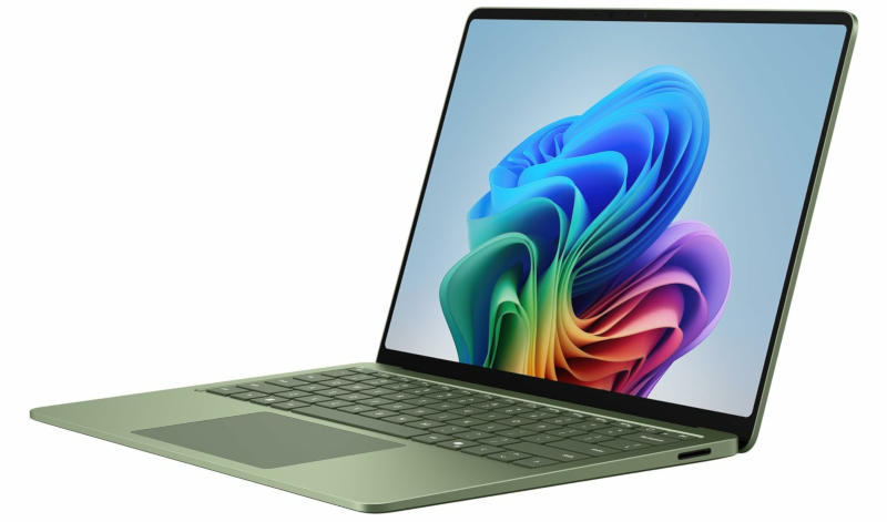 Surface Laptop 8 Microsoft avec processeurs Snapdragon X2 : détails et options de couleurs publiés après la fuite.