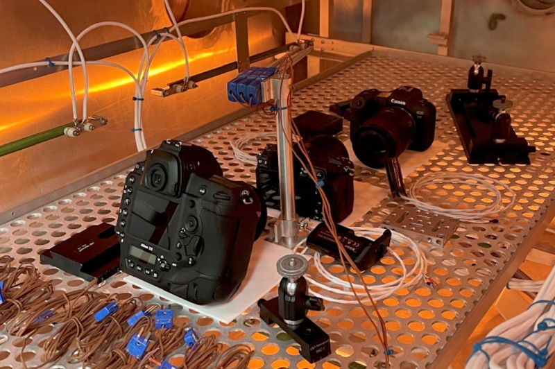 La NASA a testé les caméras standard Canon et Nikon dans des conditions spatiales – seules quelques-unes ont réussi le test