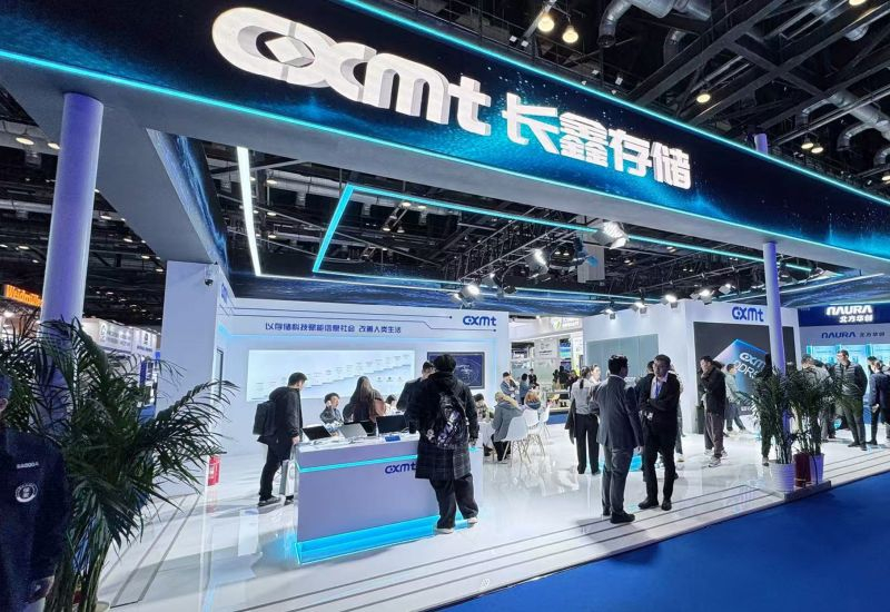 Les États-Unis introduiront des restrictions sur l’achat de certains semi‑conducteurs chinois à des fins d’usage gouvernemental.