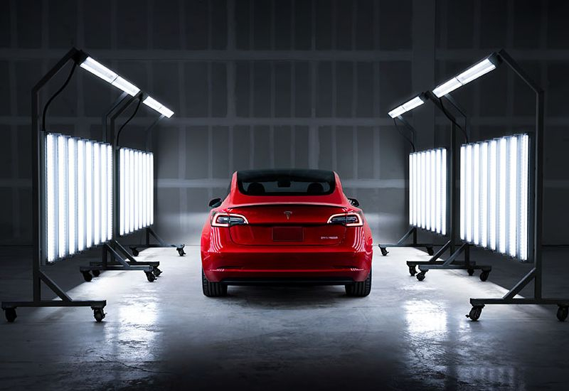 Tesla plaisante avec ses fans en reportant soudainement la cérémonie de présentation des derniers modèles S et X.