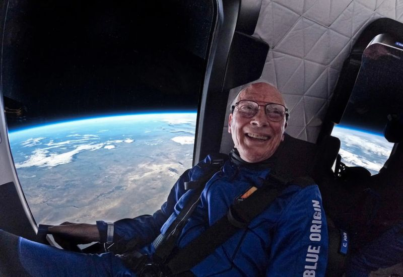 Blue Origin suspendra le développement du tourisme spatial pendant au moins deux ans afin de se concentrer sur son projet lunaire