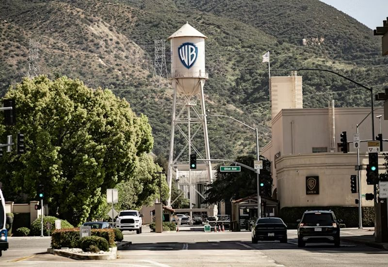 Paramount‑Skydance a conclu un accord pour acheter Warner Bros Discovery d'une valeur de 110 milliards de dollars.
