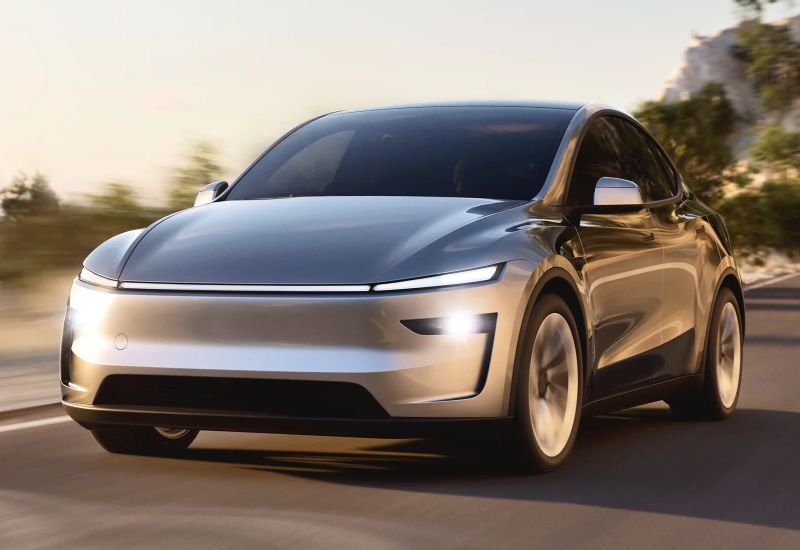 Tesla et SpaceX construiront une immense usine de production de puces d'IA au Texas