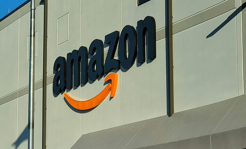 Le tribunal a décidé que les agents de Perplexity sont interdits de passer des commandes sur Amazon.