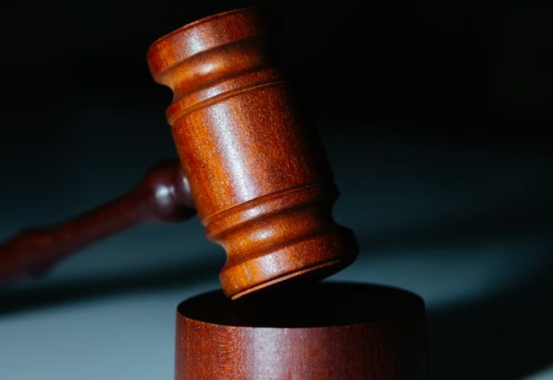 Le juge a décrit le procès de Musk contre OpenAI d’un montant de 134 millions de dollars comme « une prétention sans fondement » et la décision finale sera prise par un jury.