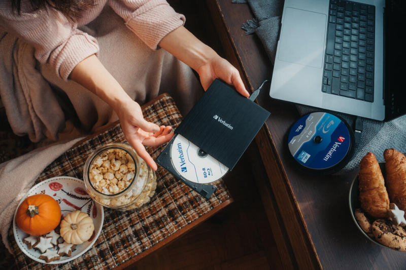 Les données I‑O et Verbatim garantissent la poursuite de la production des lecteurs et des disques Blu‑ray