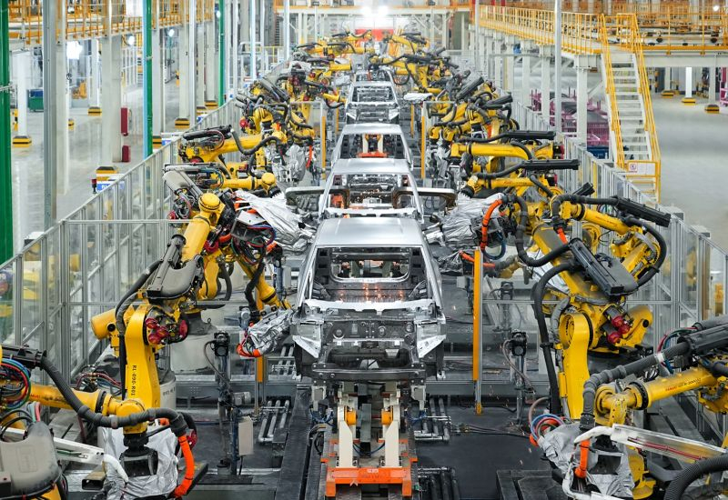 Le constructeur automobile chinois BYD cherche à acquérir une part du célèbre « lune de miel » de Volkswagen à Dresde.