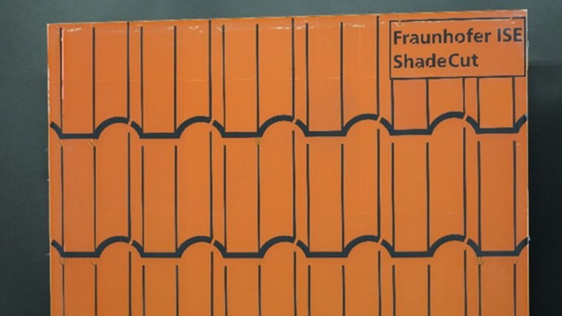 Les Allemands ont créé une installation cachée de panneaux solaires qui réduit presque pas l’efficacité – elle ressemble à du marbre, du briquet ou de la tuile.